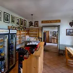 U Zamecku Hotel *