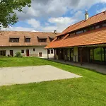 U Zamecku Hotel Klokocov