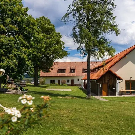 Hotel U Zamecku Klokocov