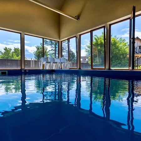Hotel U Zámečku *